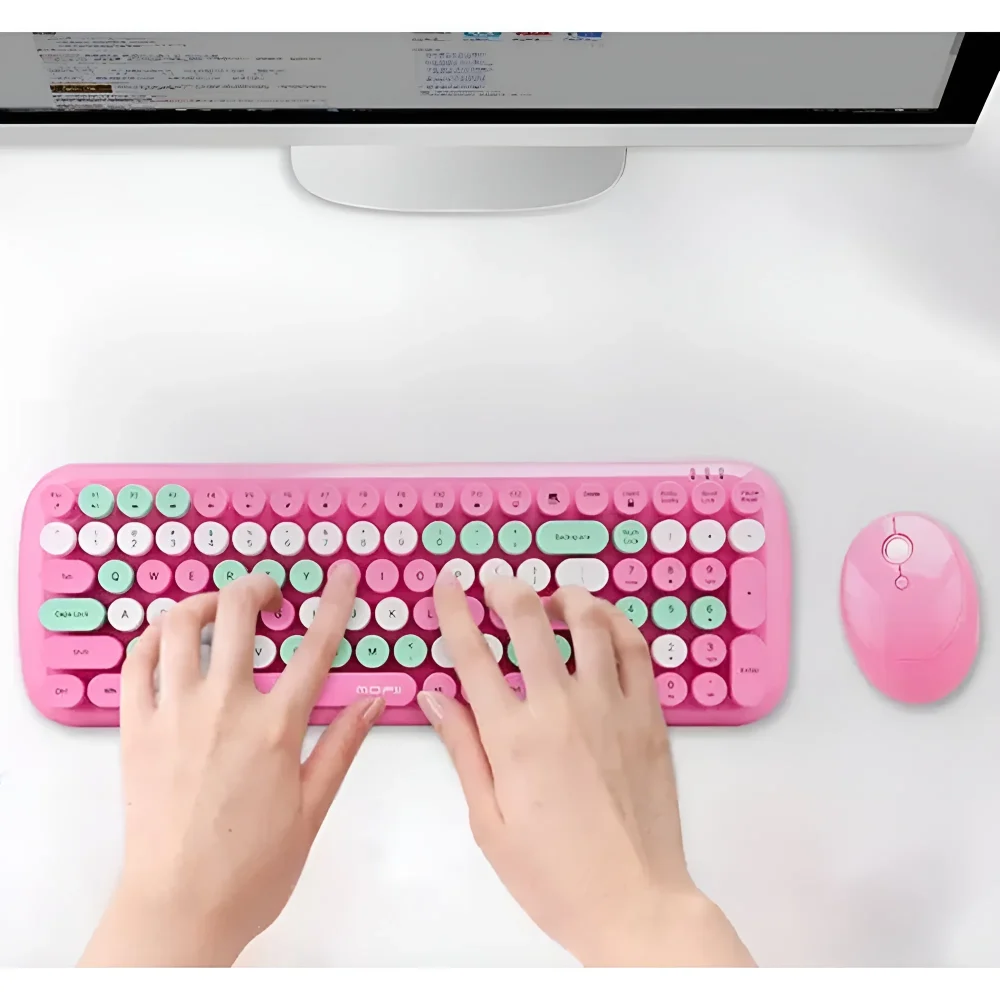 نمای کامل کیبورد و ماوس بی سیم صورتی مدل CANDY XR